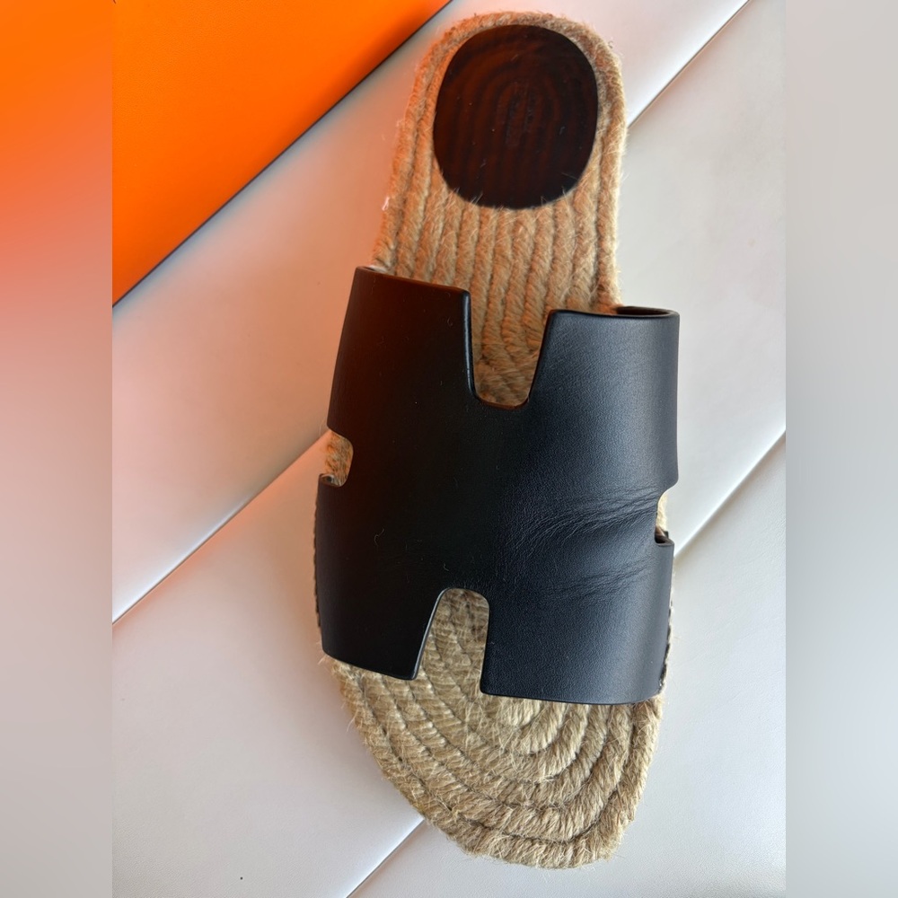 Hermès Antigua Black  Espadrille Sandals EU 43 (Run Small) | Box & Dust Bags - Picture 12 of 14
